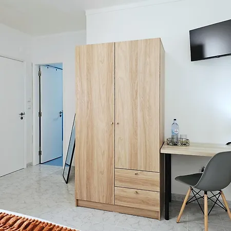 Town & بيت ضيافة بينيش
